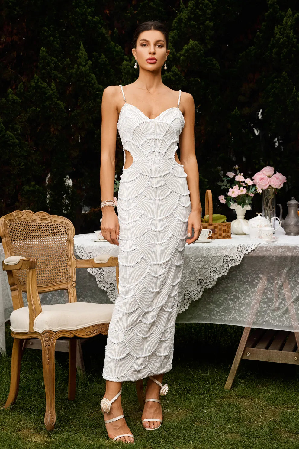 STORMI | Perlenbesetztes Midikleid