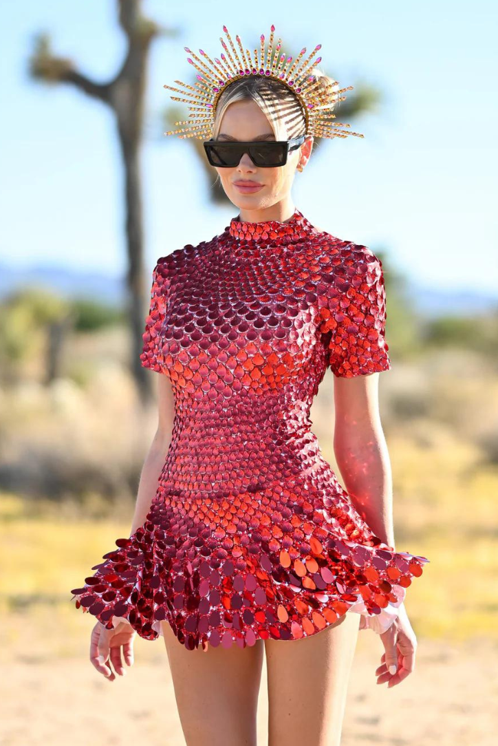 ELOWYN | Hochgeschlossenes Minikleid