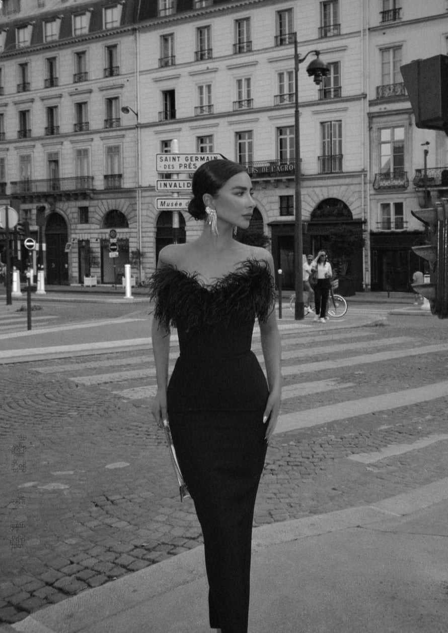 ANASTASIA | Luxuriöses Federkleid