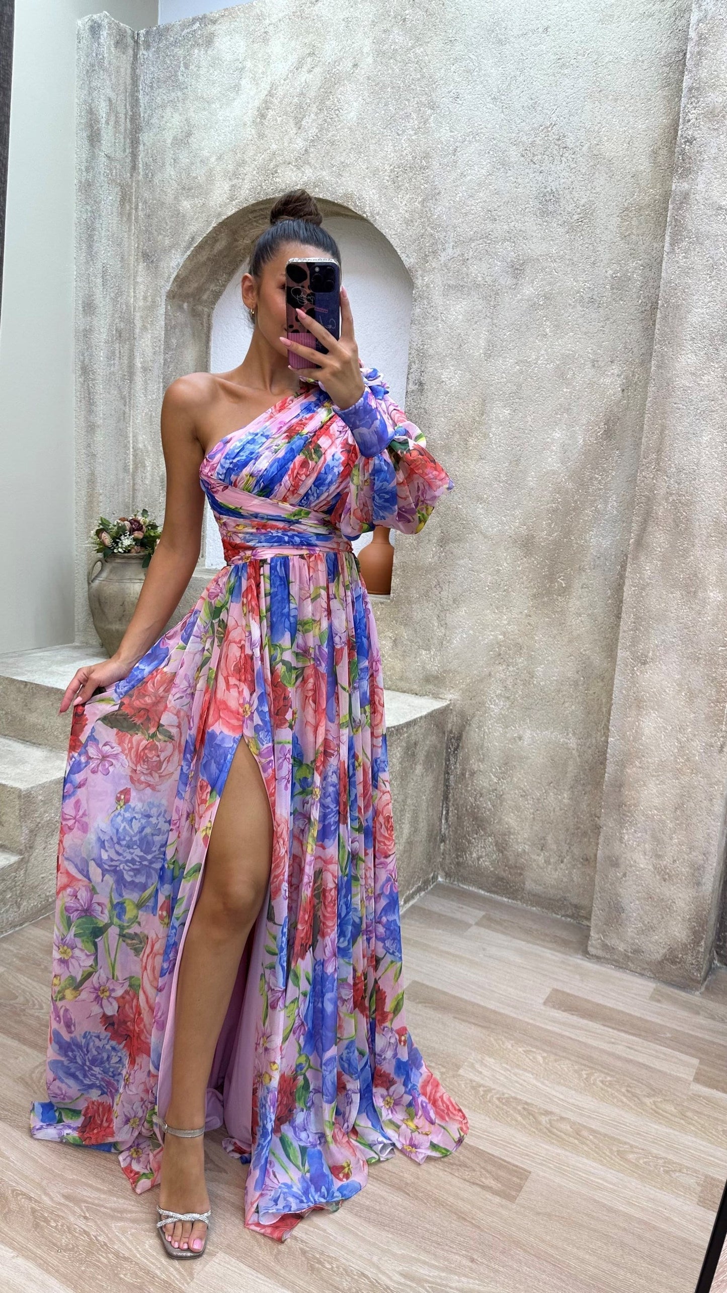 Paige | Atemberaubendes fließendes Kleid