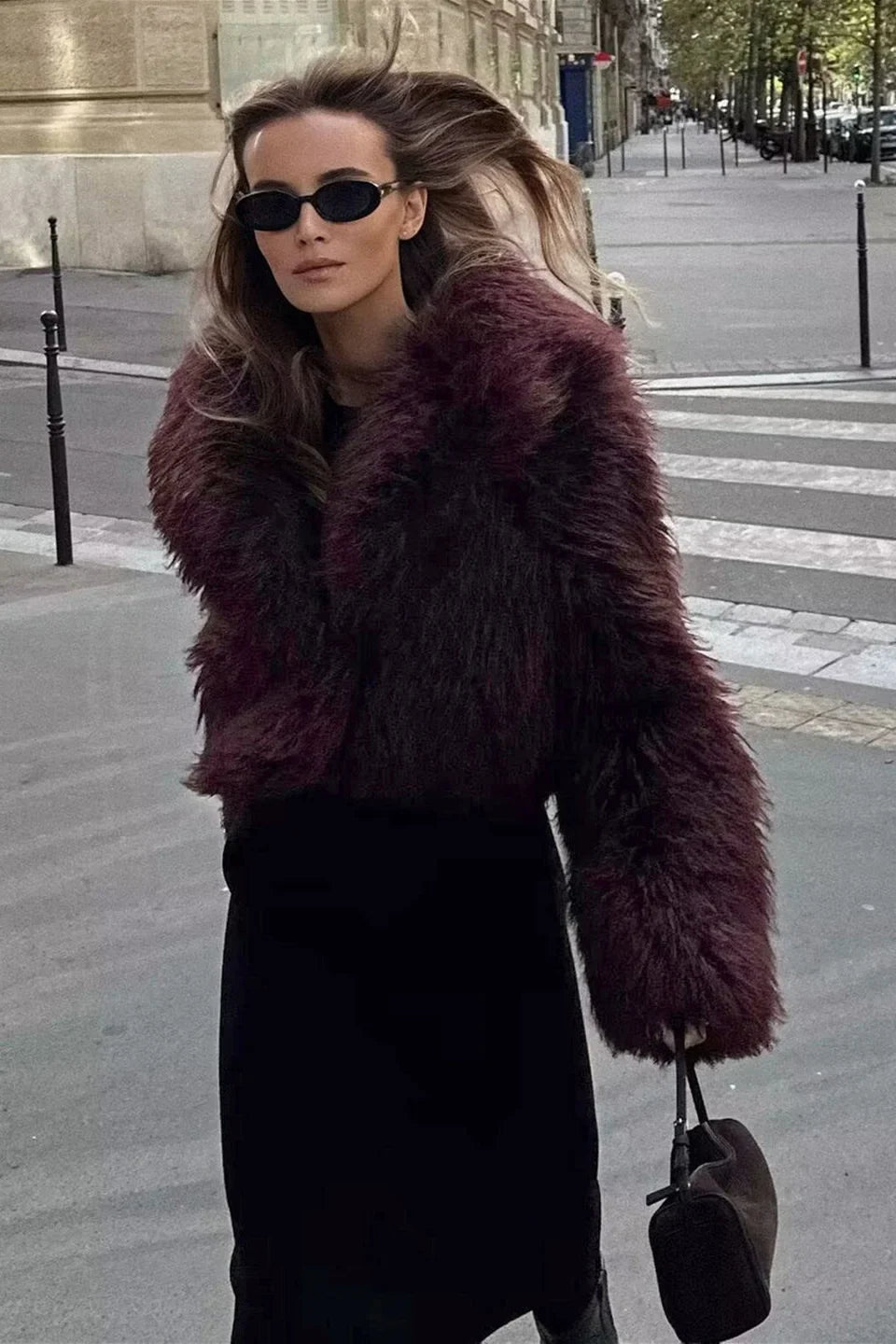 NOEMI | Kurze flauschige Jacke