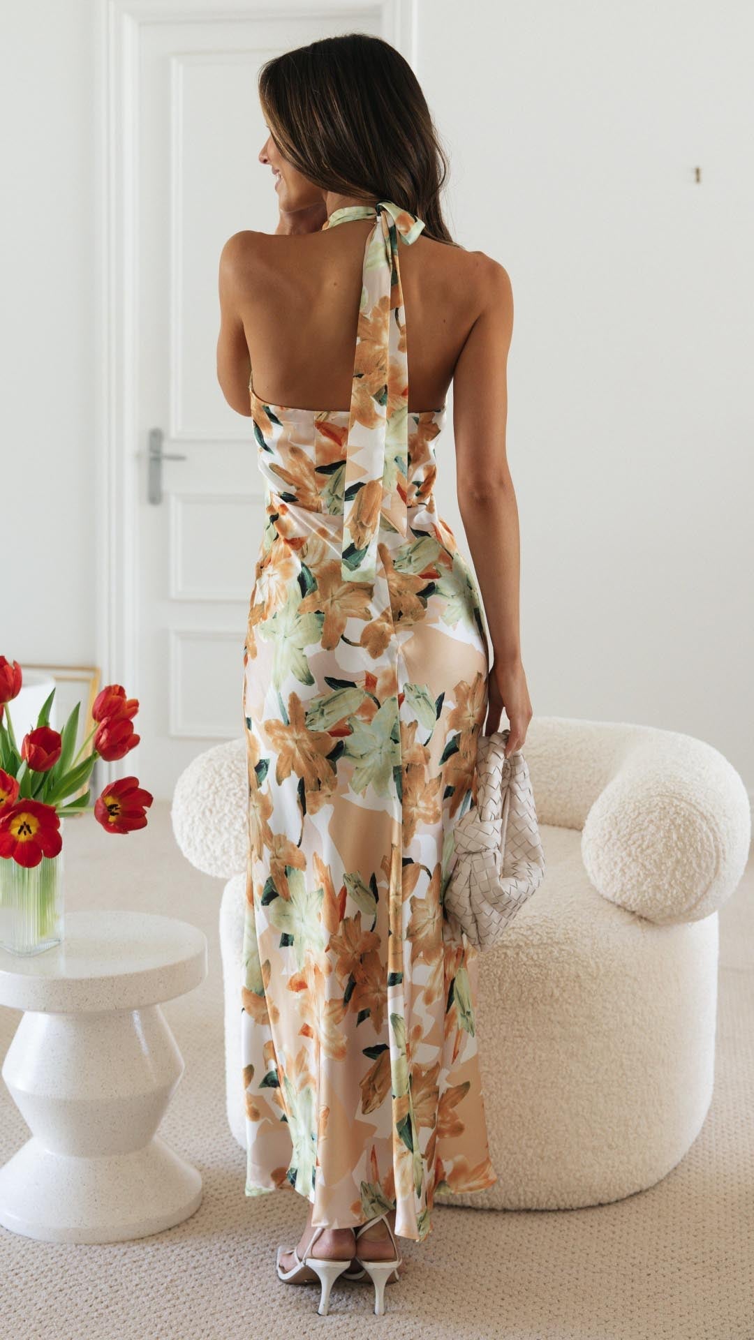 Shannon | Blumiges Maxikleid mit Neckholder