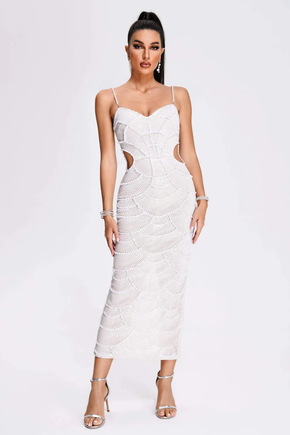 STORMI | Perlenbesetztes Midikleid