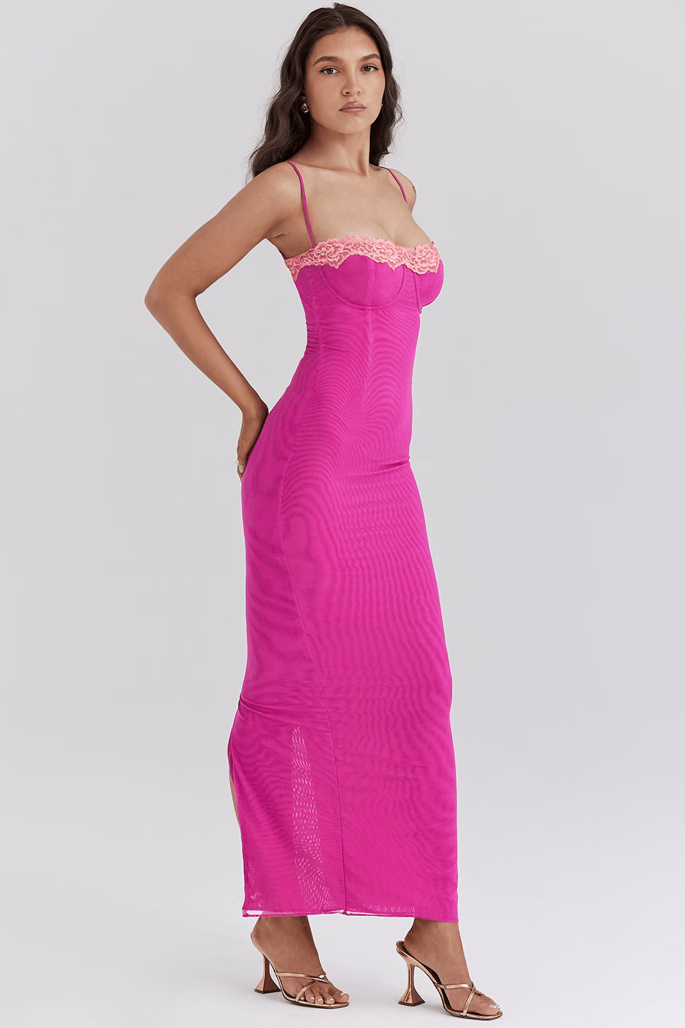 Isla | Lebhaftes, figurbetontes Abendkleid