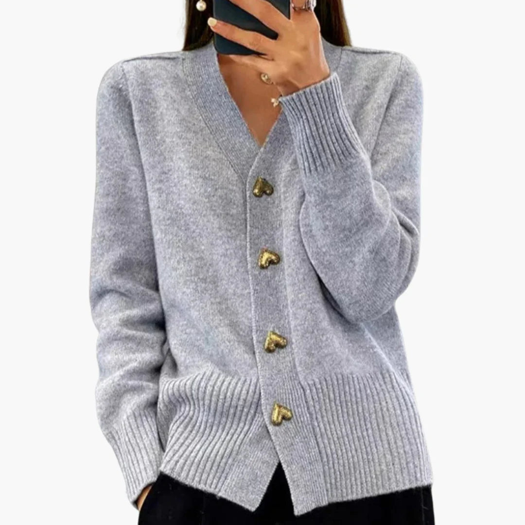 HILDE | Herzknopf Strickjacke