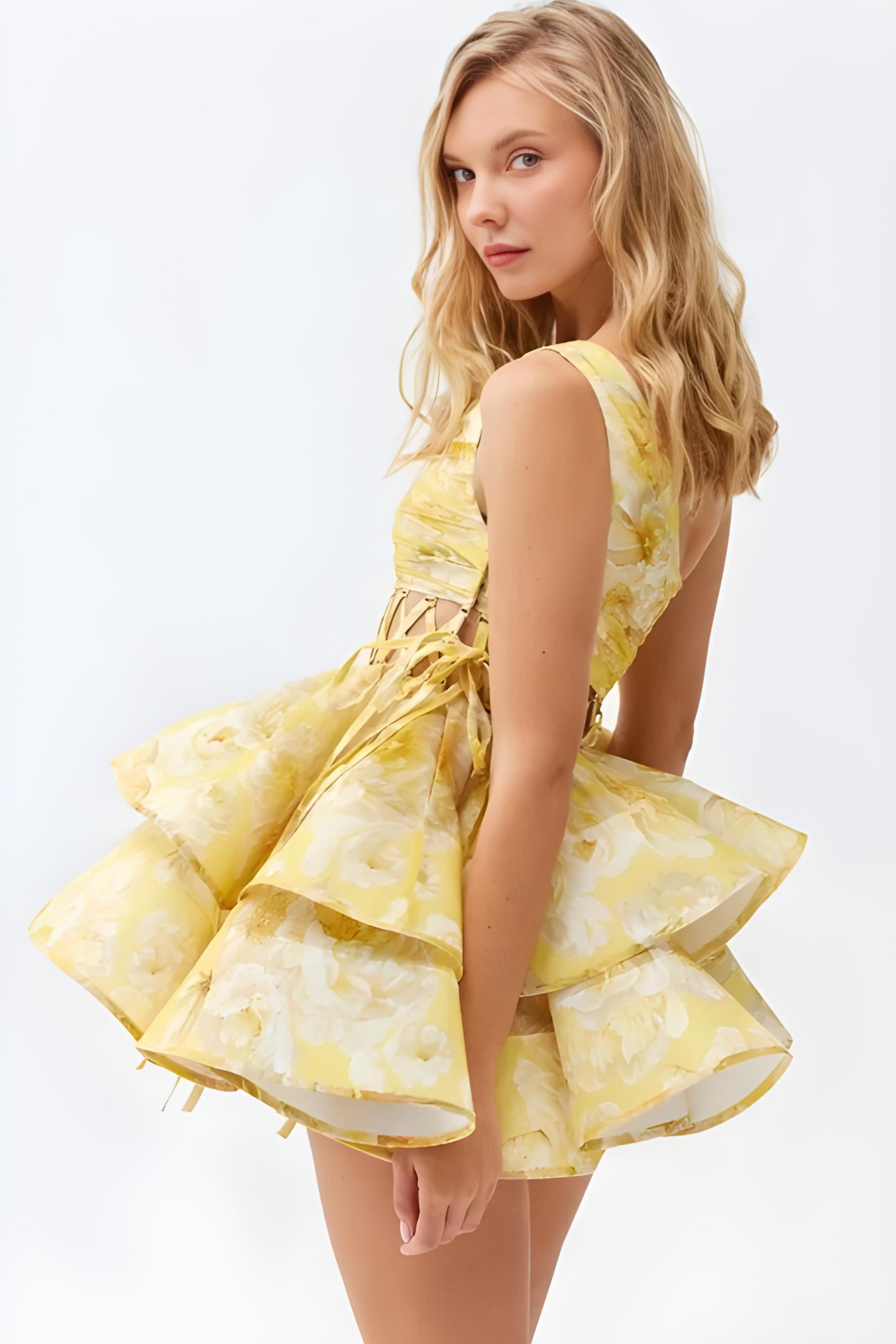DAPHNE | Minikleid mit One-Shoulder-Träger und Blumenmuster