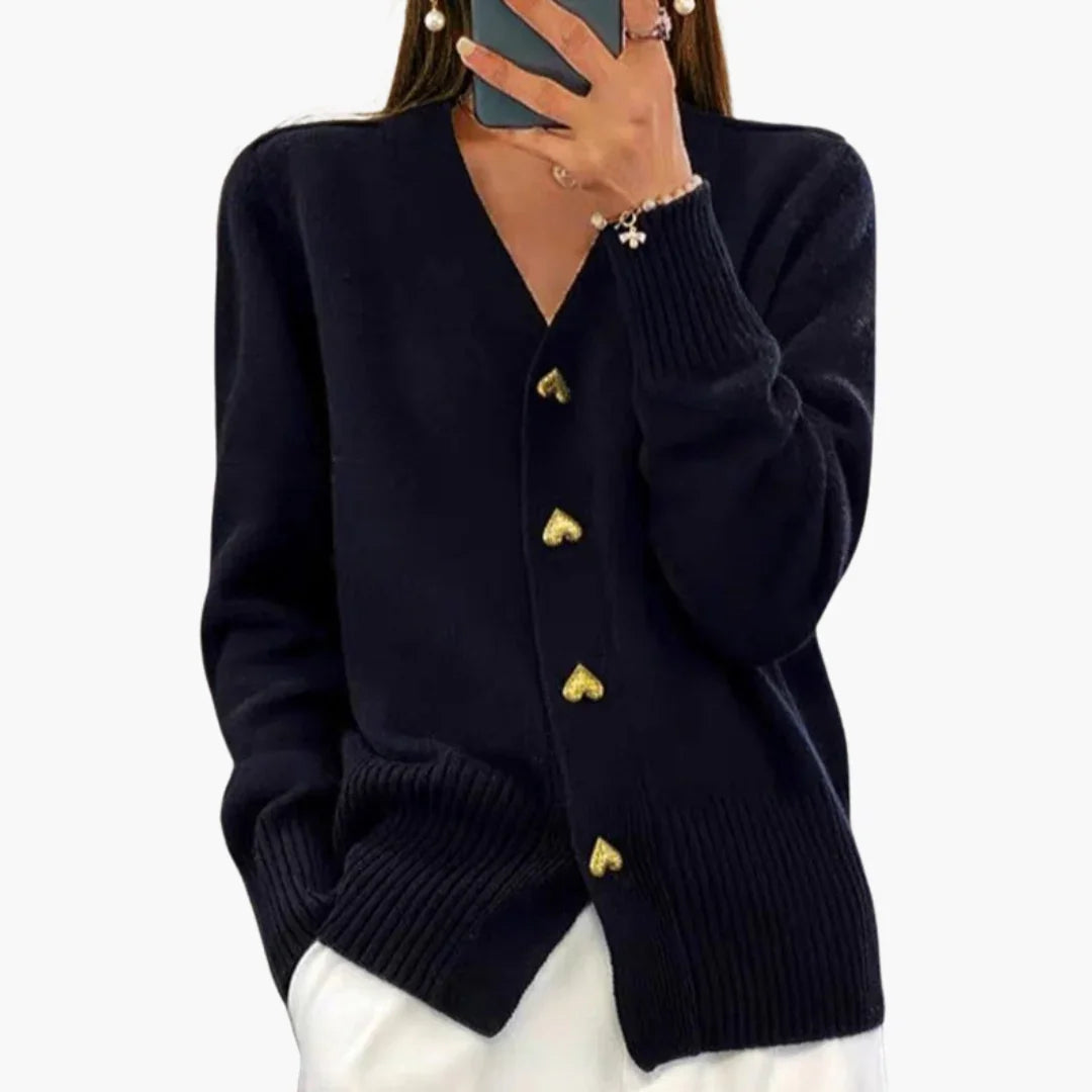 HILDE | Herzknopf Strickjacke