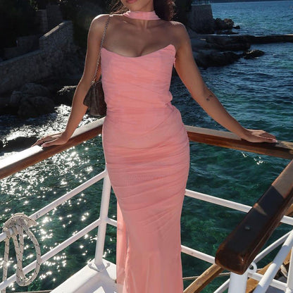 ANIYAH | Trägerloses, figurbetontes Maxikleid