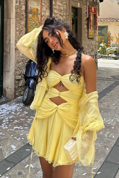 PRIYA | Minikleid mit goldenen Ringen