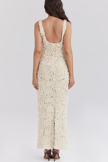 LYRA | Geblümtes rückenfreies Maxikleid