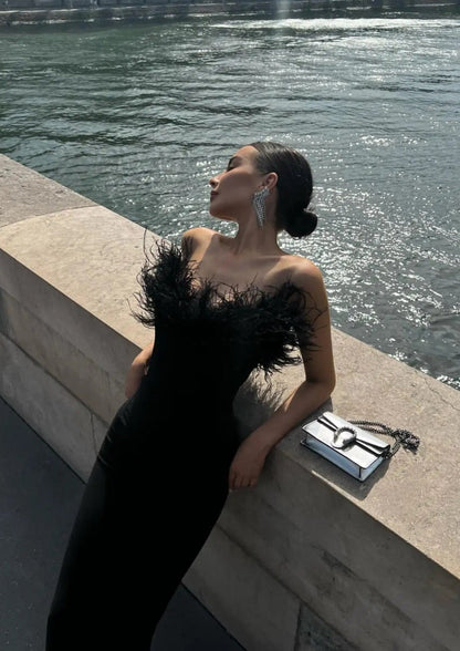 ANASTASIA | Luxuriöses Federkleid