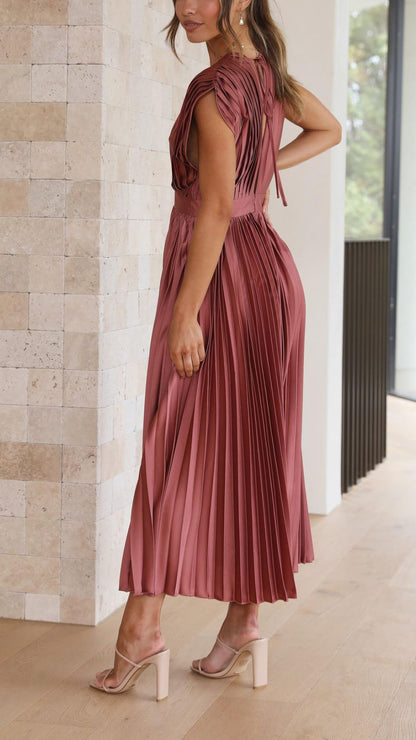 EMMA | Maxikleid mit tiefem V-Ausschnitt