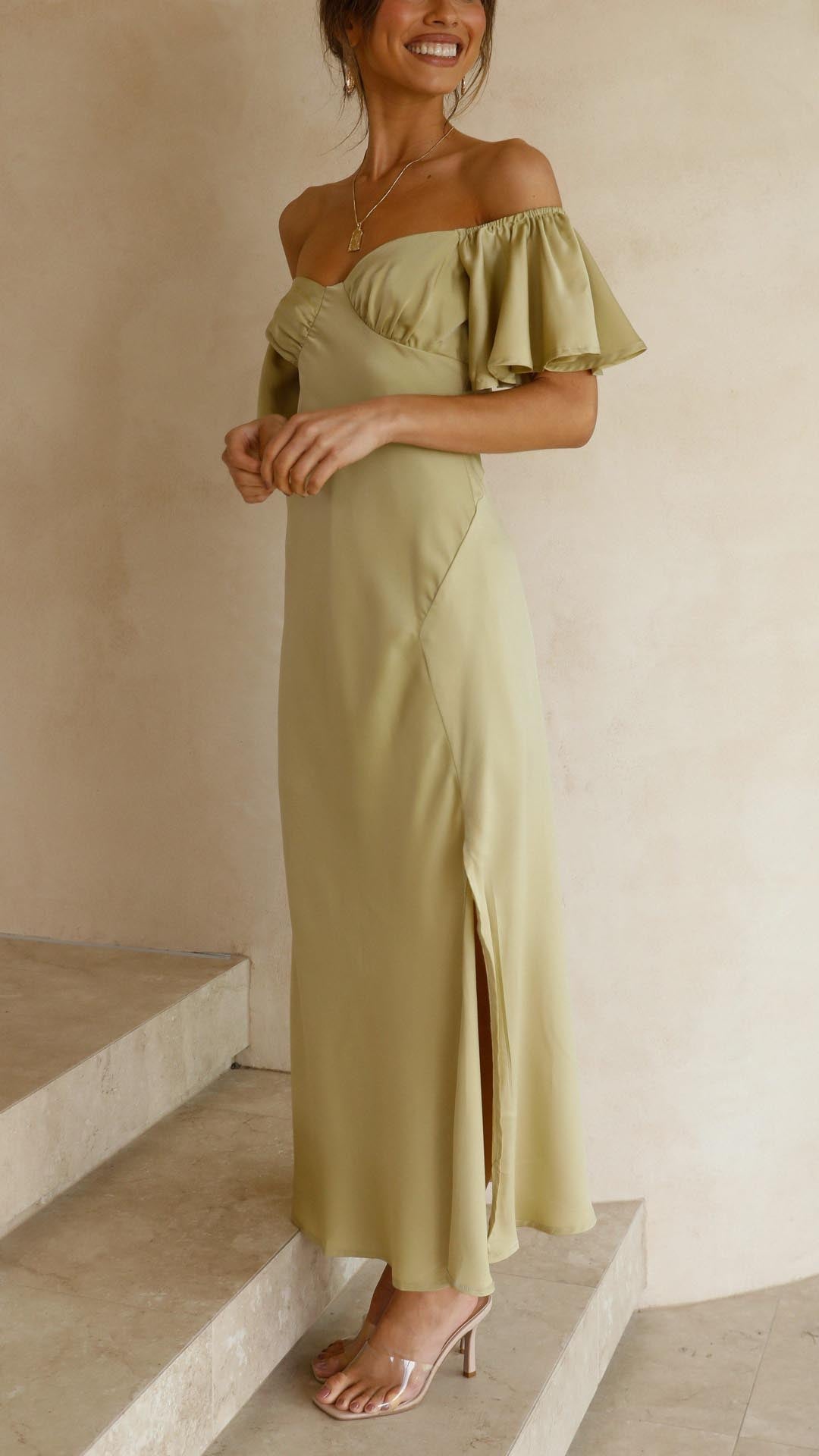 NALANI | Schulterfreies Maxikleid mit Schmetterlingsärmeln