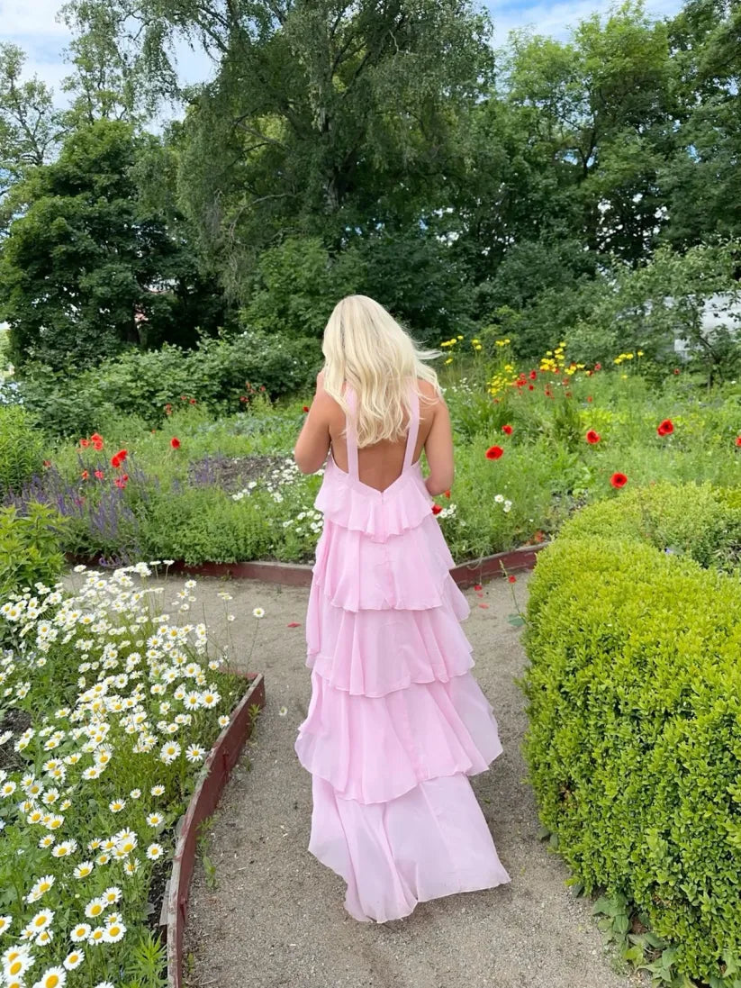 AMIRA | Rückenfreies Maxikleid mit Rüschen